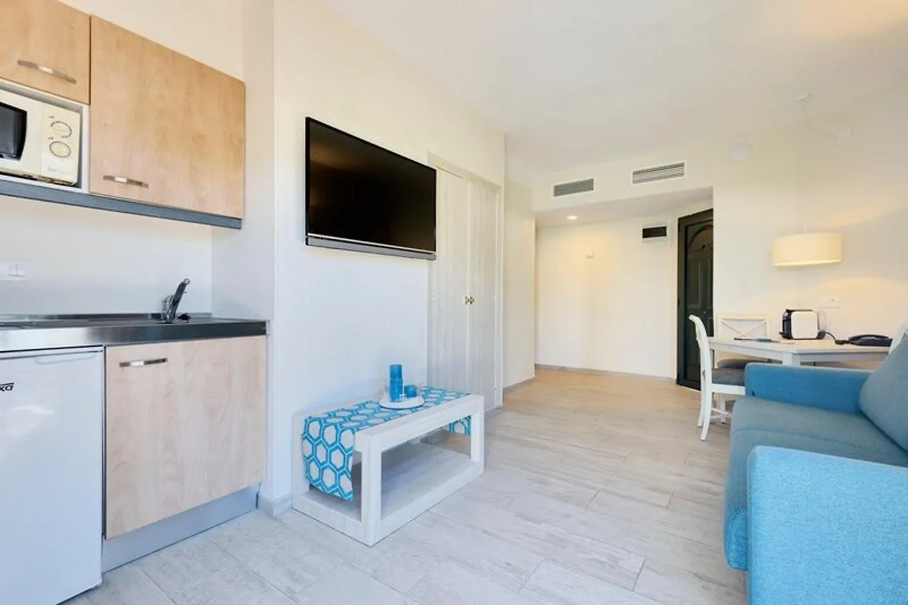 Marinda Garden Aparthotel Cala'N Bosch  3*, Cala'N Bosch (Menorca) Spain
